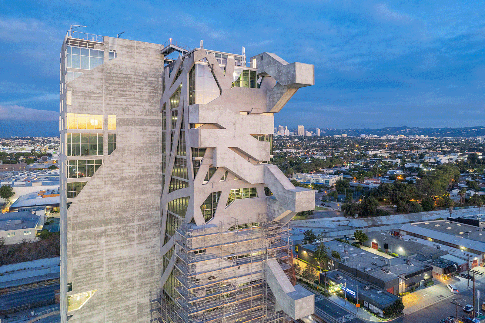 The 16-story, 180,000-square-foot project designed by Eric Owen Moss is at the southeast corner of Jefferson and National boulevards. (Paul Winner/CoStar)