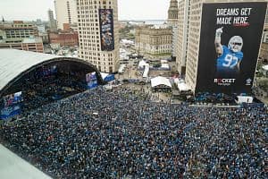 An elevated overall general view of fans filling the area outside of the draft stage during the second round of the NFL football draft at Campus Martius Park on April 26, 2024, in Detroit, Michigan. (Getty Images)