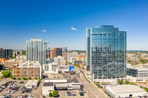 The West End submarket skyline in Nashville Tennessee. (CoStar)